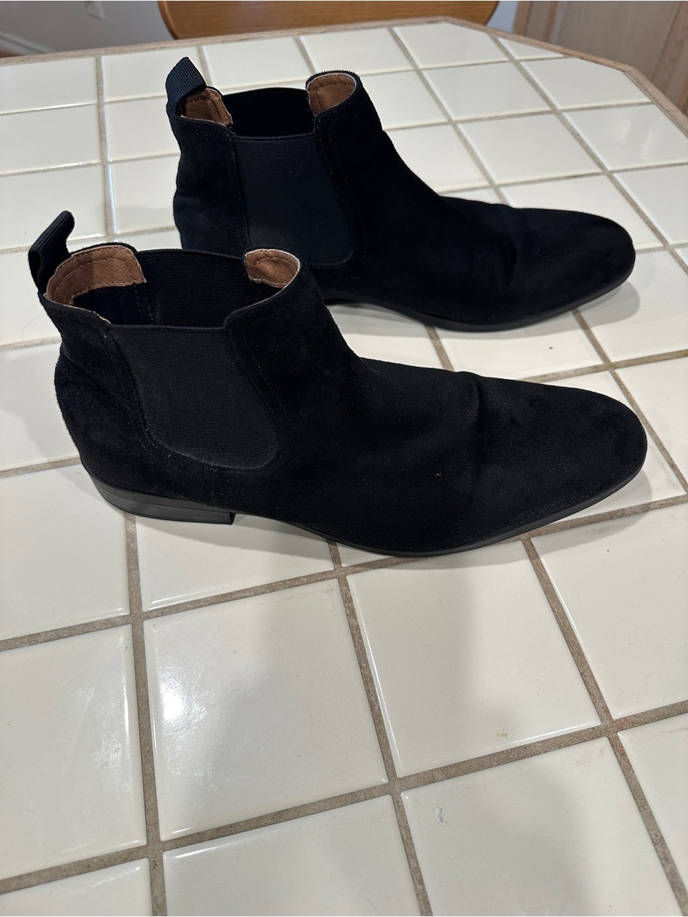 Men's Black Suede Chelsea Boots